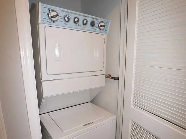 1299 Saint George Ave #103 — Photo 10