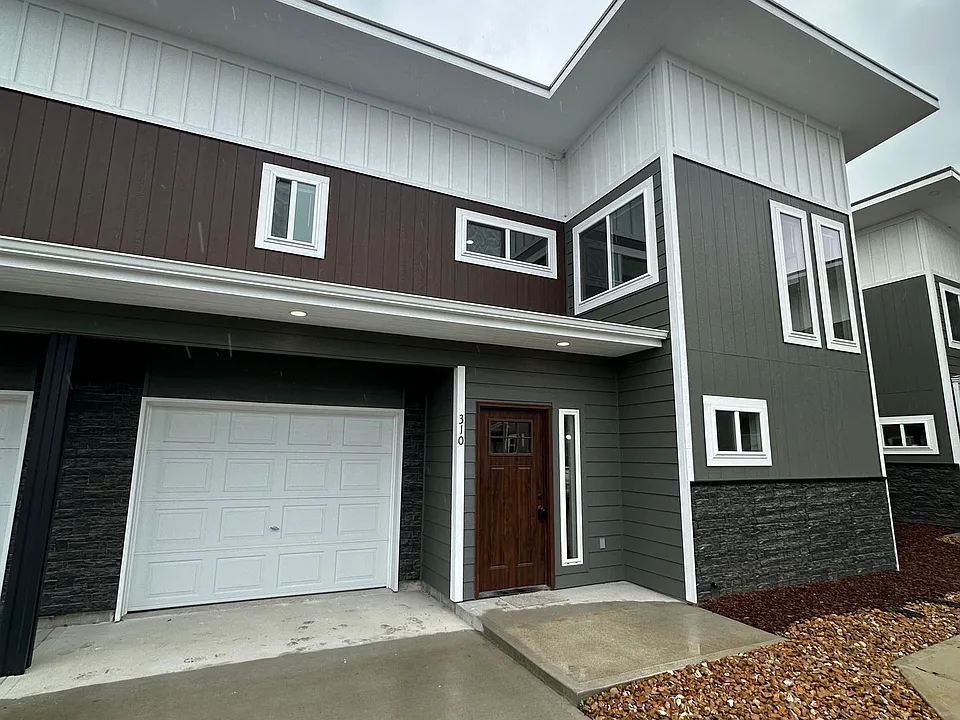 Sedalia Townhomes