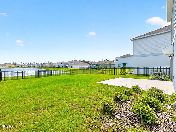 2nd image of 4107 Calusa Pine Rd