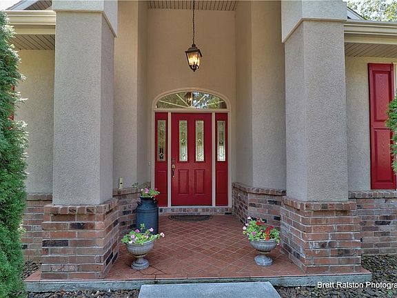 5th image of 40 Cheviot Ln