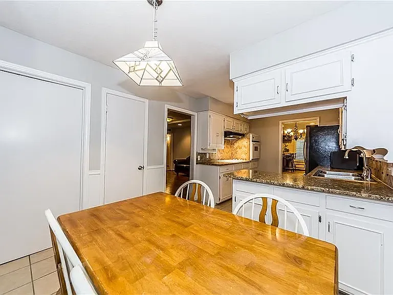 13639 Willow Bend Rd — Photo 2