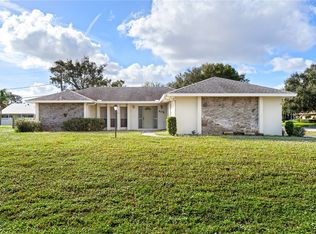 475 10th St SW, Vero Beach, FL 32962