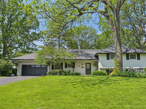 3325 Westbury Dr, Columbus, OH 43221