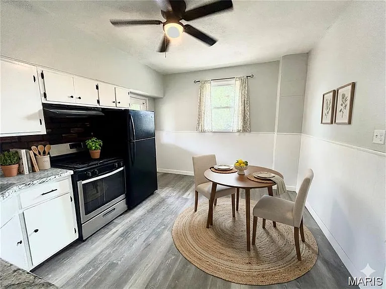 2459 State St #B — Photo 19