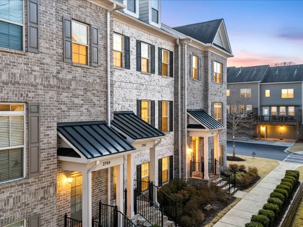 2767 Fullers Aly, Kennesaw, GA 30144