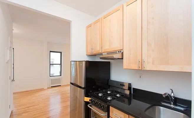 Rented by Copperwood Real Estate | media 12