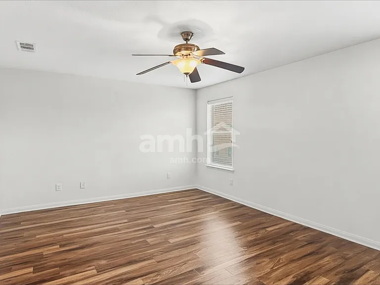 4709 Merchant Trl — Photo 10