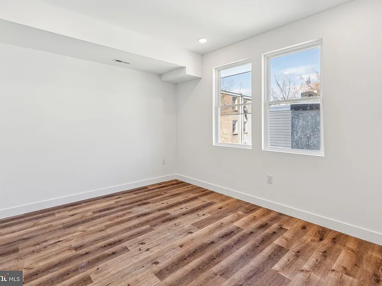 415 W York St #2 — Photo 10