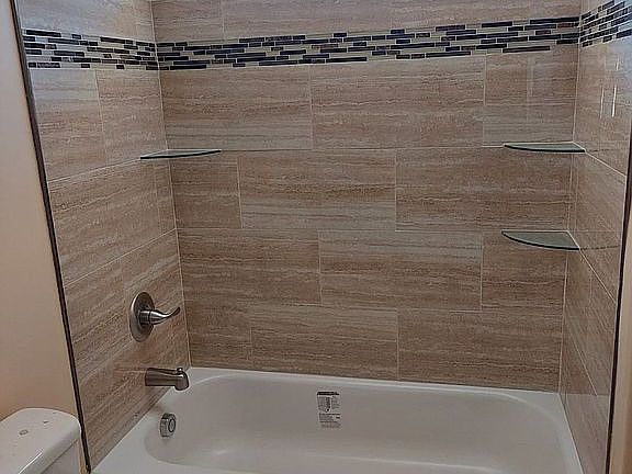Guest shower