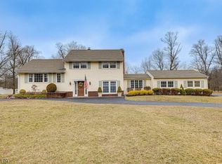 304 Patton Ave, Piscataway, NJ 08854