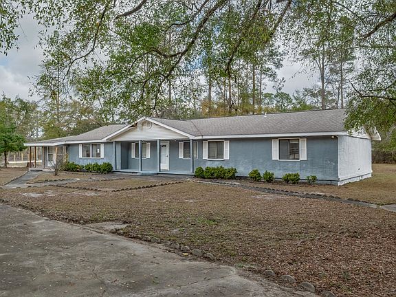 3rd image of 8841 Celia Rd