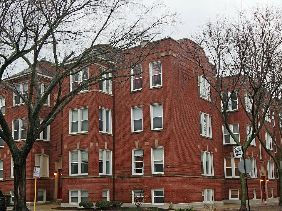 1st image of 2457 W Leland Ave APT 2