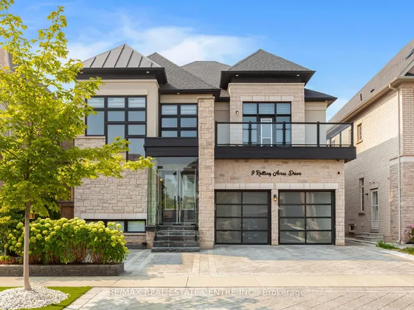 9 Rolling Acres Dr, Brampton, ON L6X 5P3