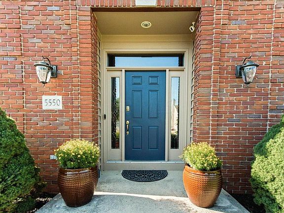 3rd image of 5550 Fawnbrook Ct