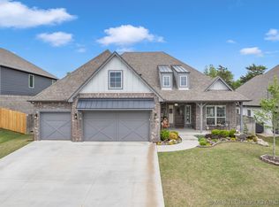 810 E Del Mar Pl S, Broken Arrow, OK 74012