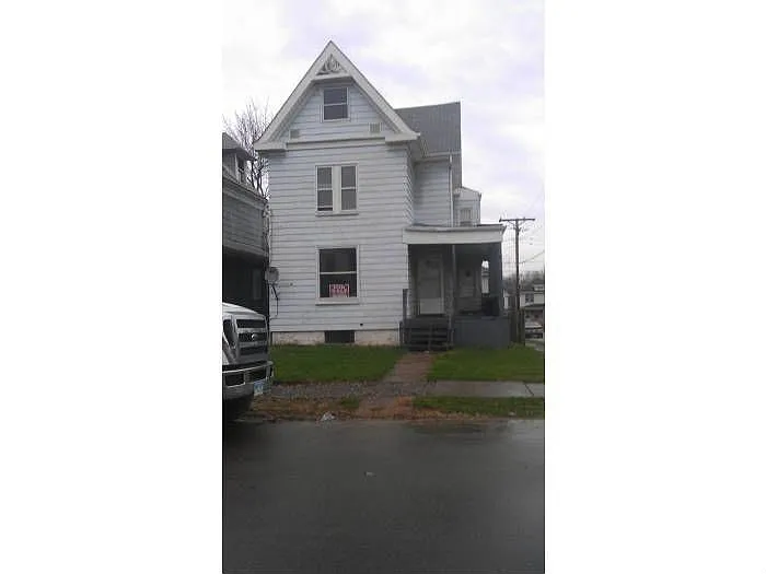 1501 Pennsylvania Ave photo 1
