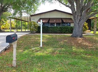 6228 Falcon Dr, Englewood, FL 34224
