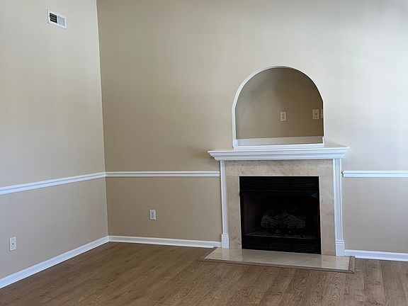 Living Rm