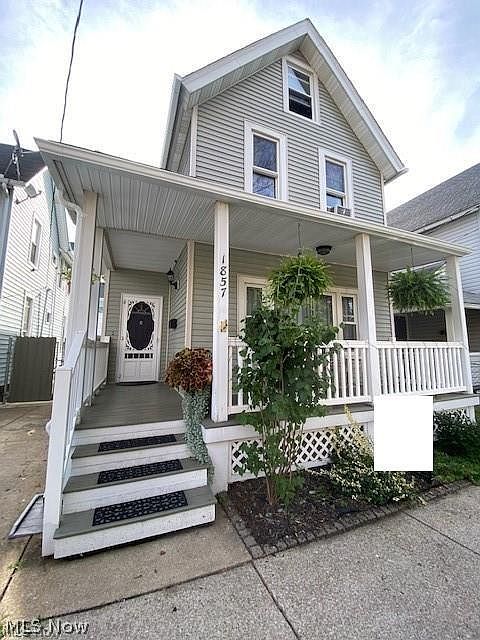 1st image of 1857 W 57th St