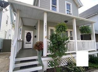 1857 W 57th St, Cleveland, OH 44102
