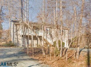 12 Iroquois Way, Palmyra, VA 22963