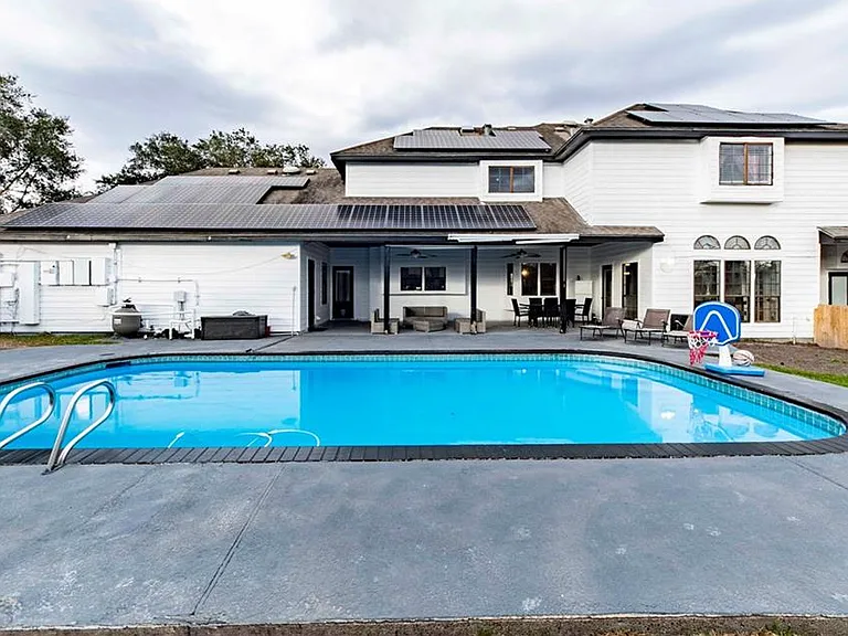 4517 River Park Dr — Photo 37
