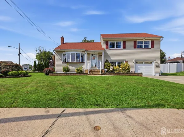 381 Carteret Ave, Carteret, NJ 07008