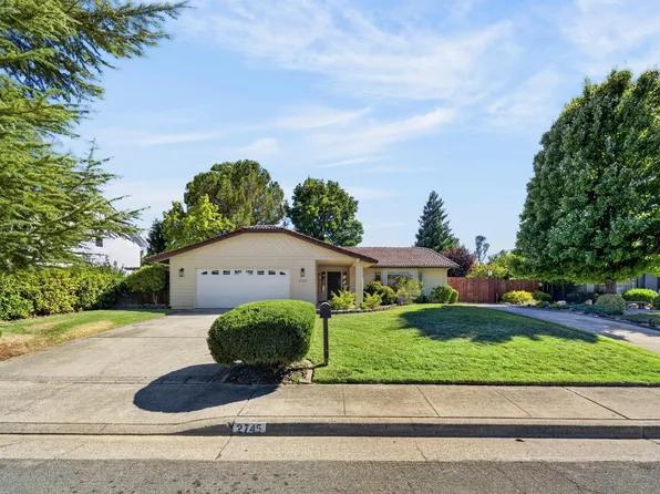 2745 Amethyst Way, Redding, CA 96003