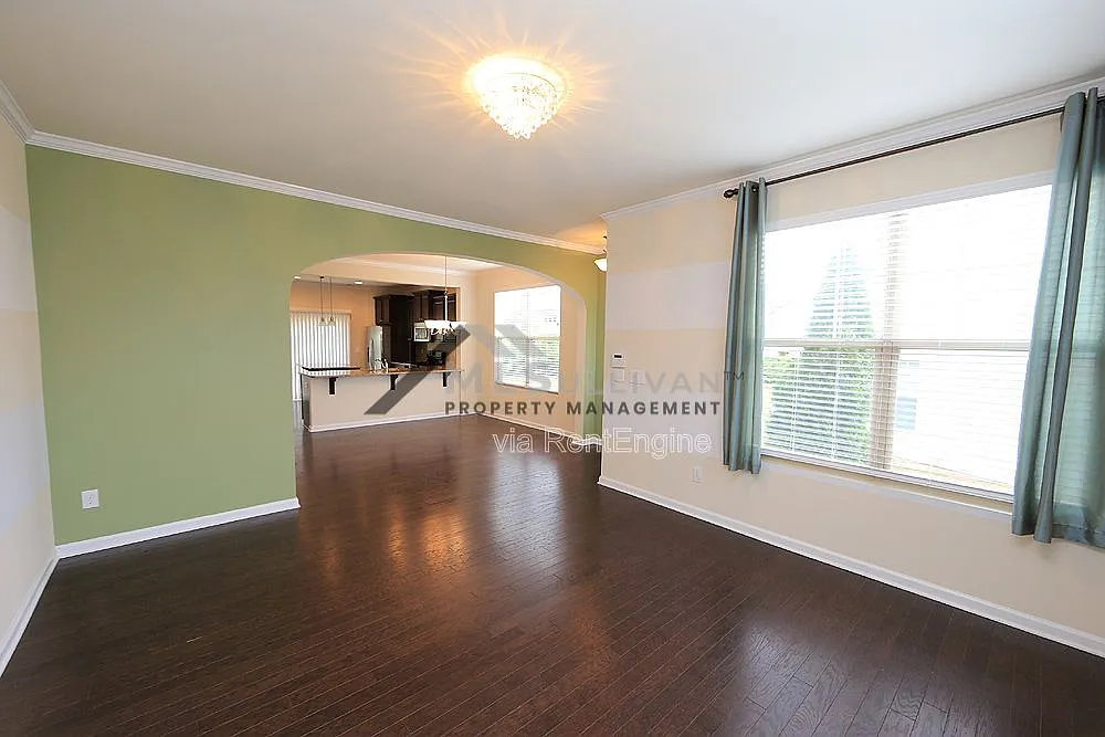 Building Photo - 200 Mount Evans Dr