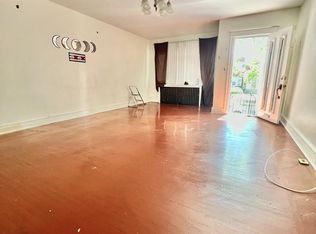 3141 Fanshawe St, Philadelphia, PA 19149