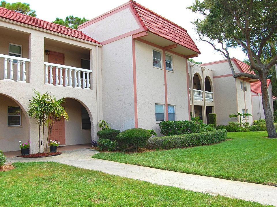 1st image of 9700 Starkey Rd APT 224