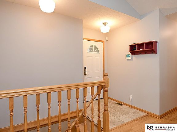 4th image of 1601 Blackhawk Cir