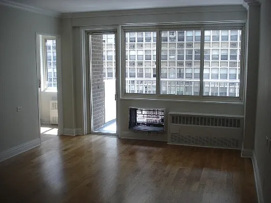 Rented by Stonehenge NYC LLC | media 15