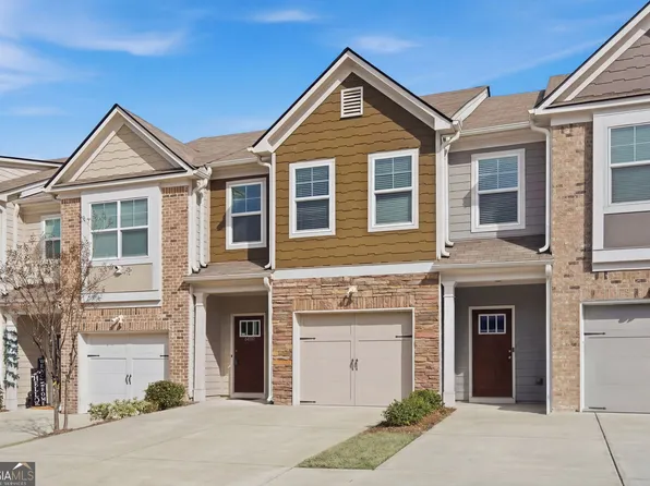 6400 Shalks Crossing Dr, Lithonia, GA 30058