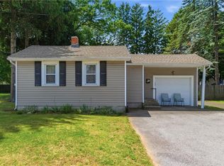 351 Maple St, Warwick, RI 02888