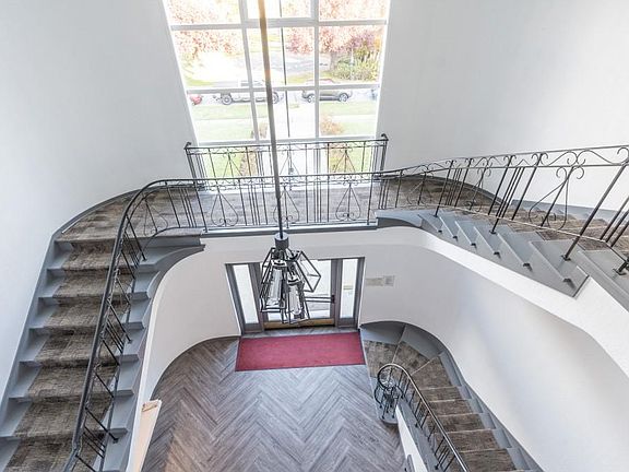 5th image of 5600 Dalhousie Rd #1-Bedroom