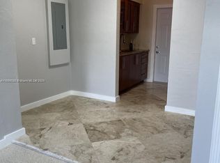 780 82nd St APT 3, Miami Beach, FL 33141