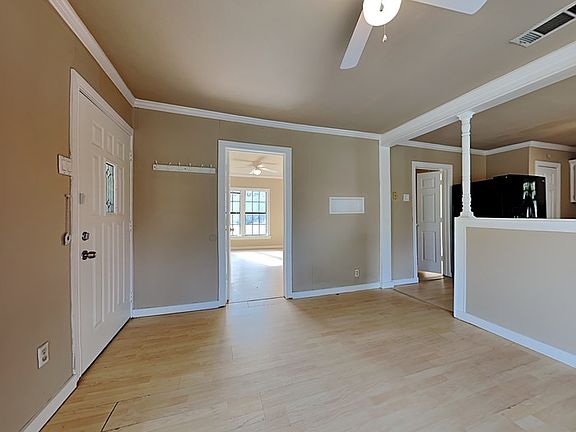 3rd image of 703 West St