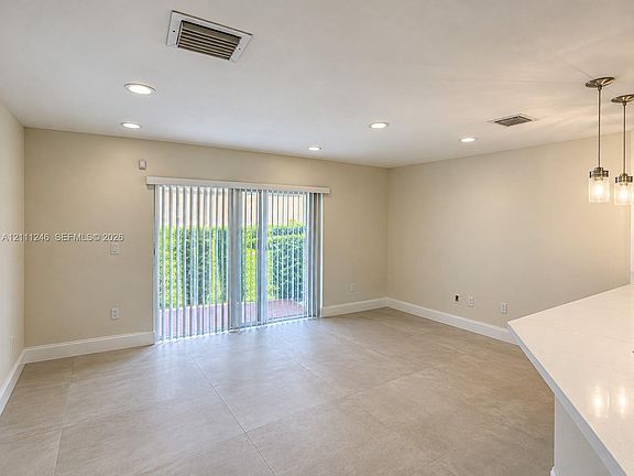 5th image of 12902 SW 30th St #133