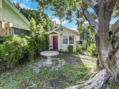 1150 N Hudson Ave, Los Angeles, CA, 90038