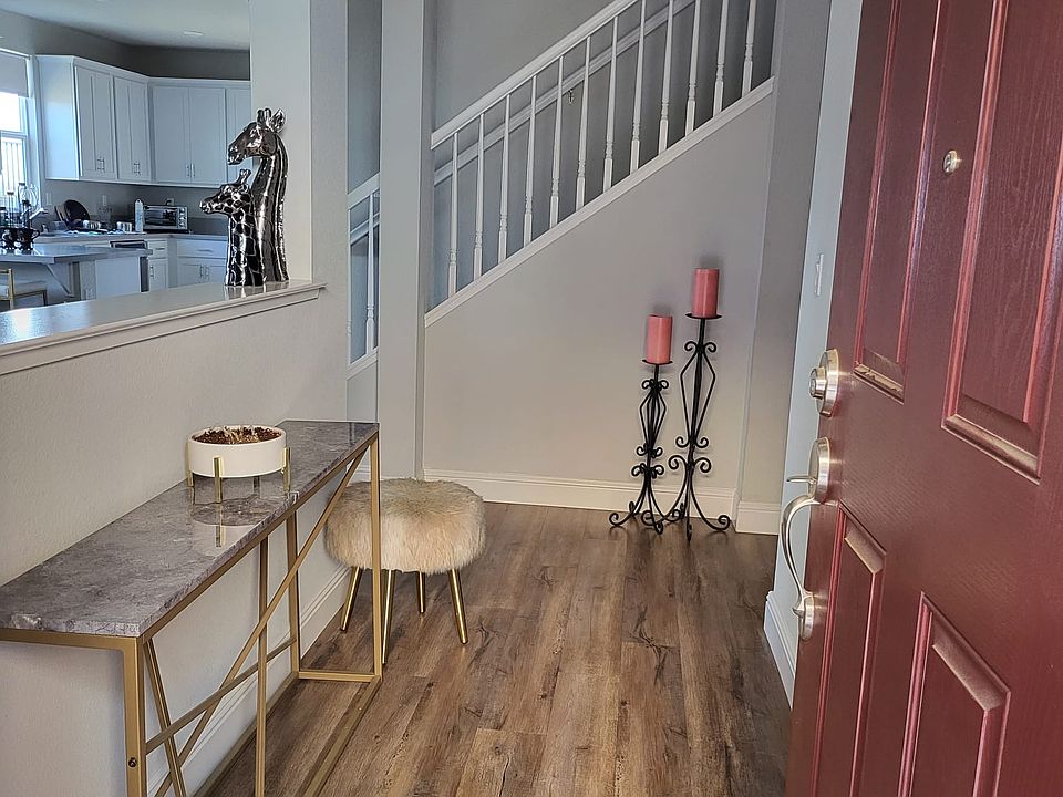 1st image of 123 Huddlestone Cir