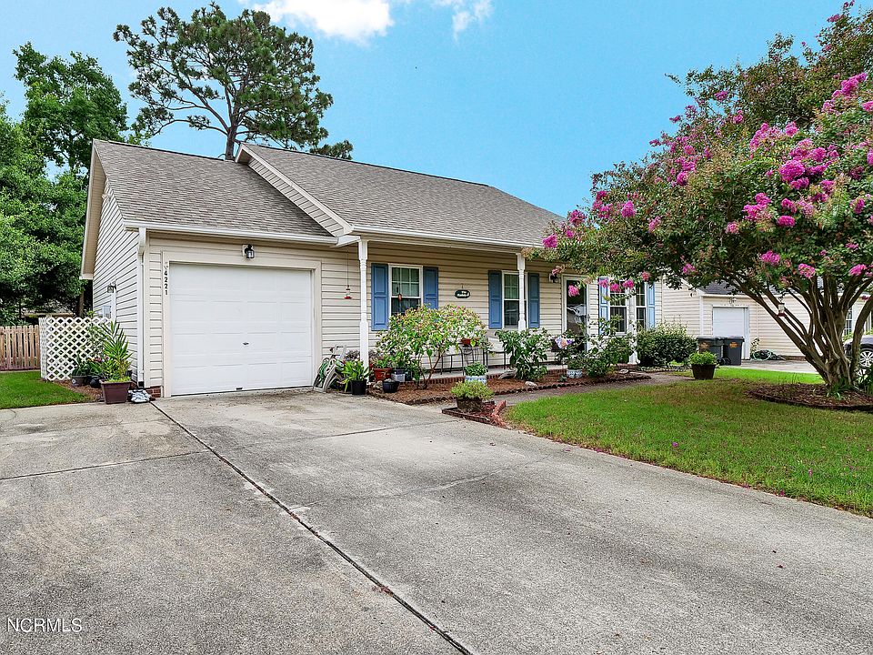 1st image of 4221 Devonshire Lane