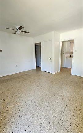 3rd image of 4534 Park Dr S