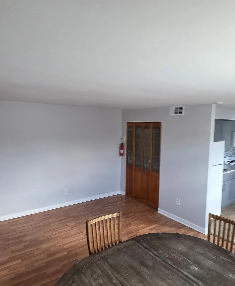 9712 Bustleton Ave — Photo 2