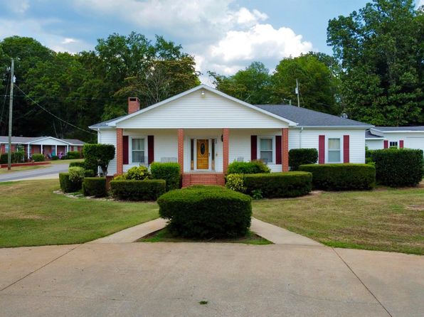 1650 Allison Mill Rd, Talladega, AL 35160