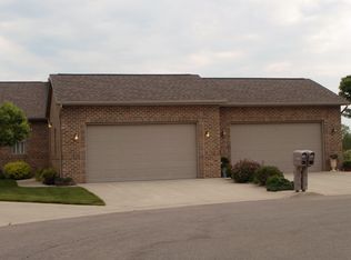 2725 Eland Ct, Mount Pleasant, MI 48858
