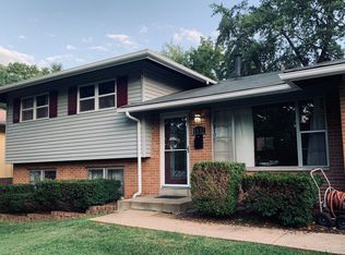 8552 Loyd Dr, Saint Louis, MO 63114