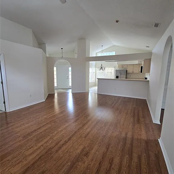 3127 Valley Vista Cir — Photo 4