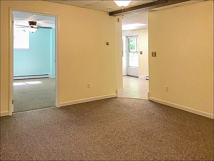 200 Vandale Rd — Photo 10
