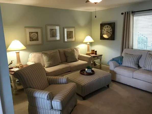 788 Park Shore Dr #17, Naples, FL 34103
